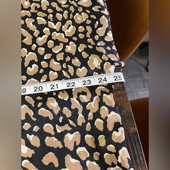 Missguided Women's Animal Print Oversized Satin Shirt - Picture 5 of 7